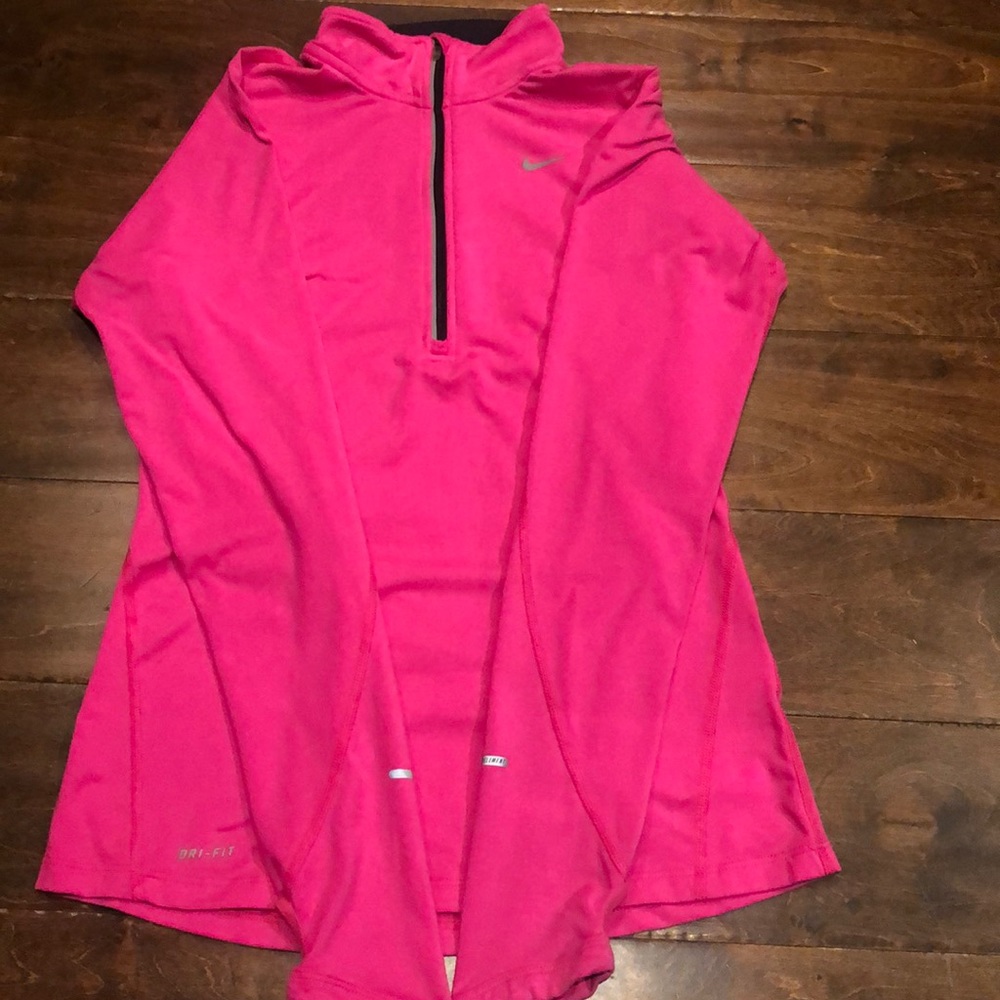 Nike pullover